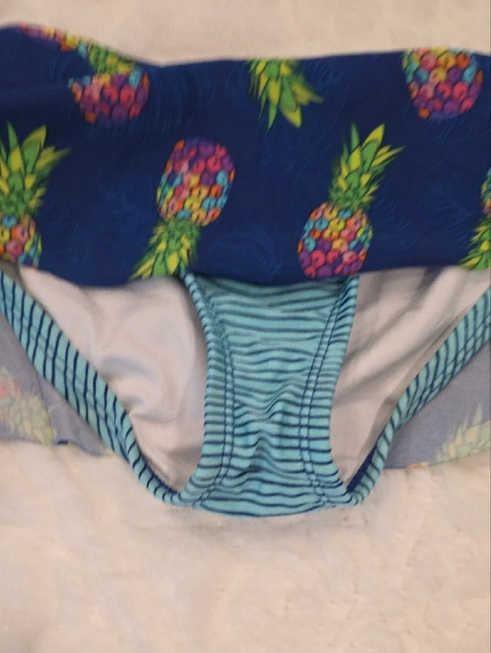 Girls Navy Pineapple Print Rash Guard Set with Sun Hat